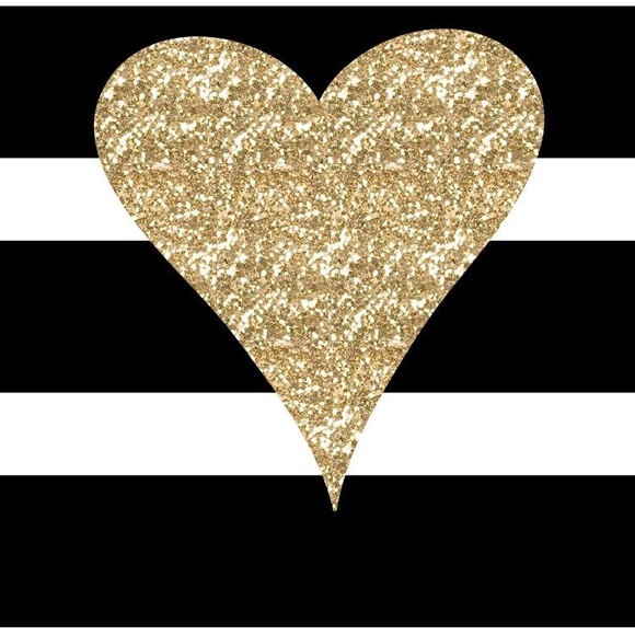 Meet your Posher, Amanda - Picture 2 of 6